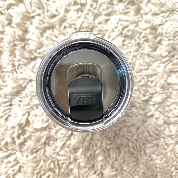 Yeti Tumbler and Colster - Picture 11 of 13
